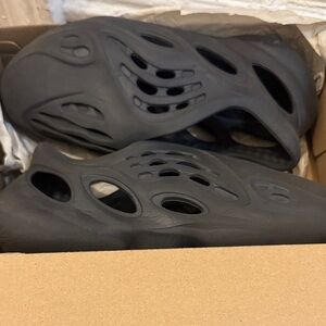 adidas Kids Black Sandals